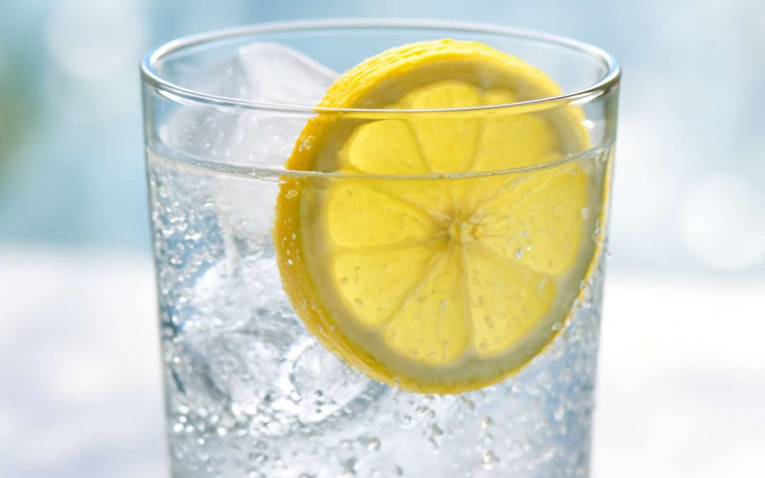 Discover the Refreshing Benefits of Drinking to Sparkling Water for a Healthier You