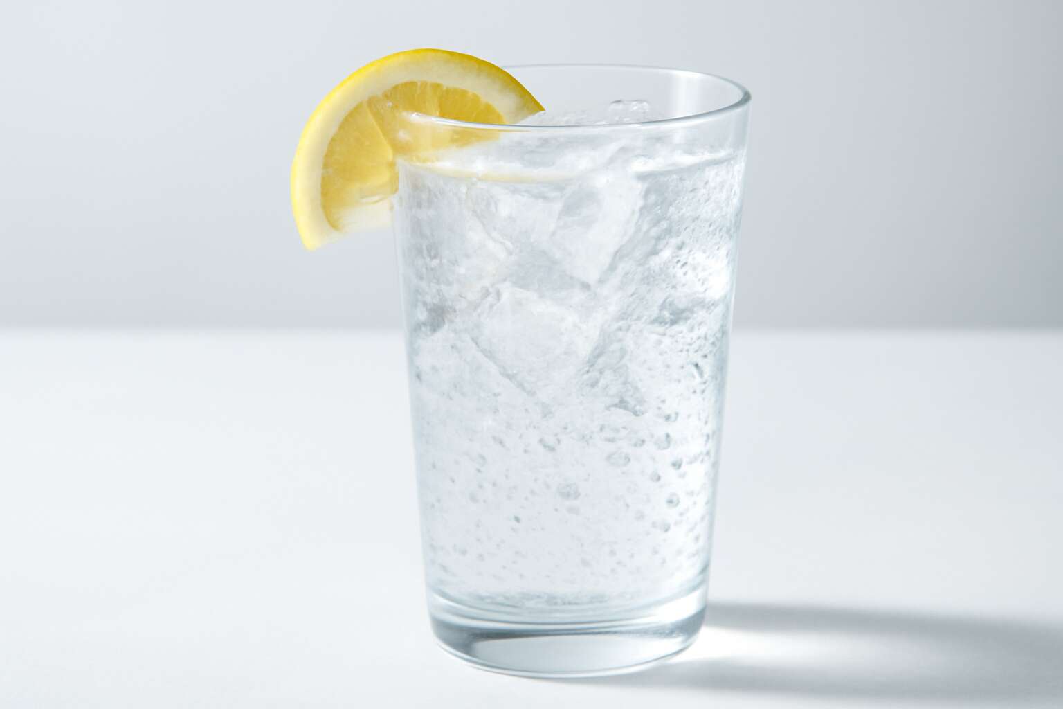 sparkling water calories