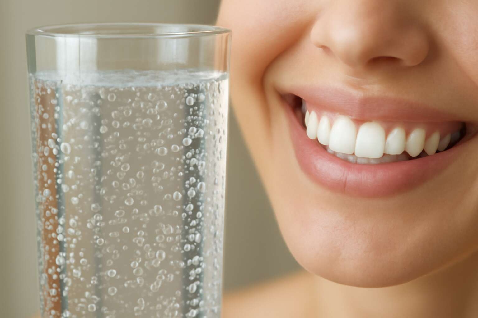 sparkling water teeth